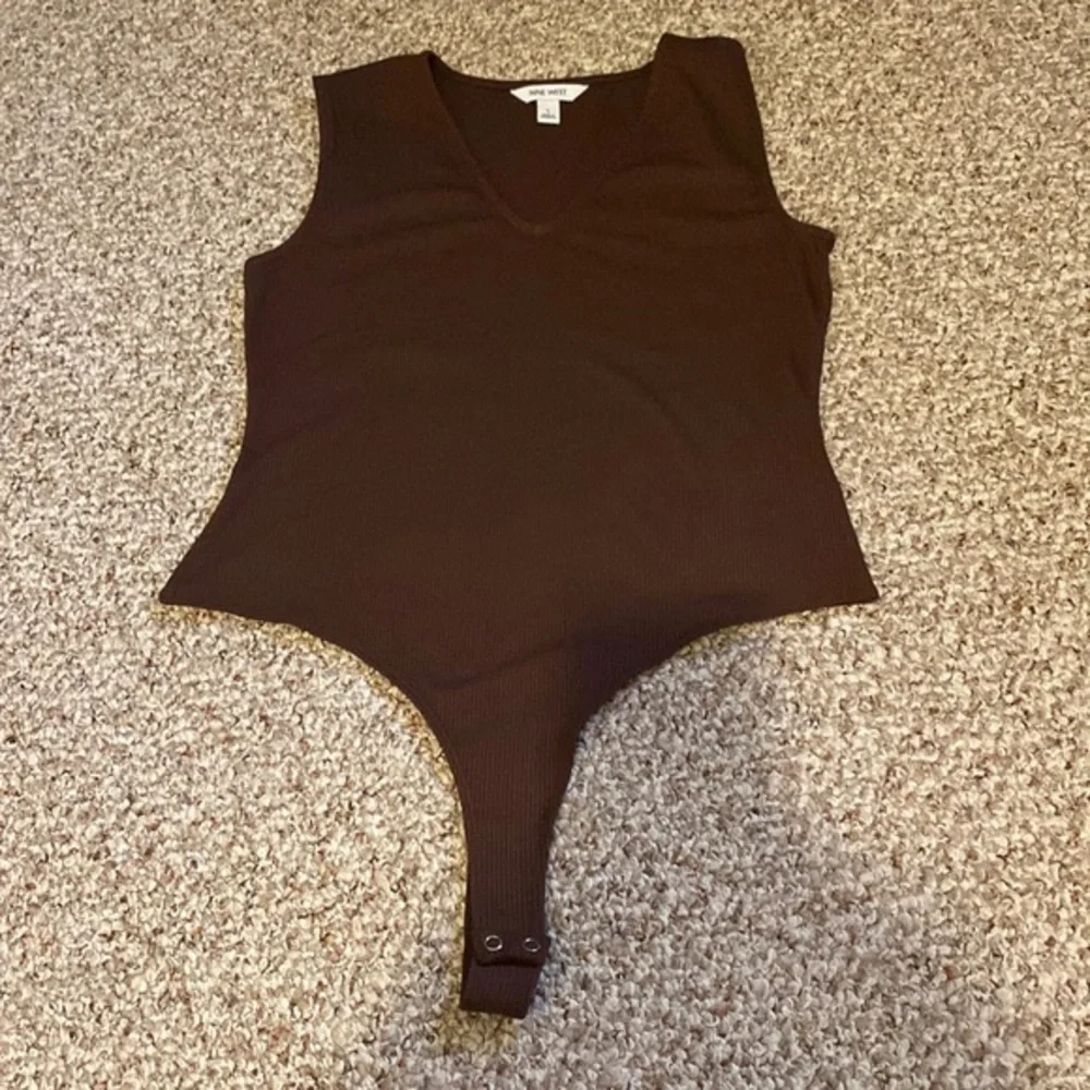 Nine West Body Suit - NWOT - Picture 2 of 4